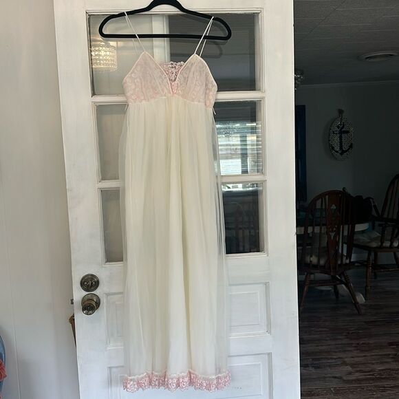 Vintage Mr Jac Nylon Lace Nightgown - Picture 1 of 10